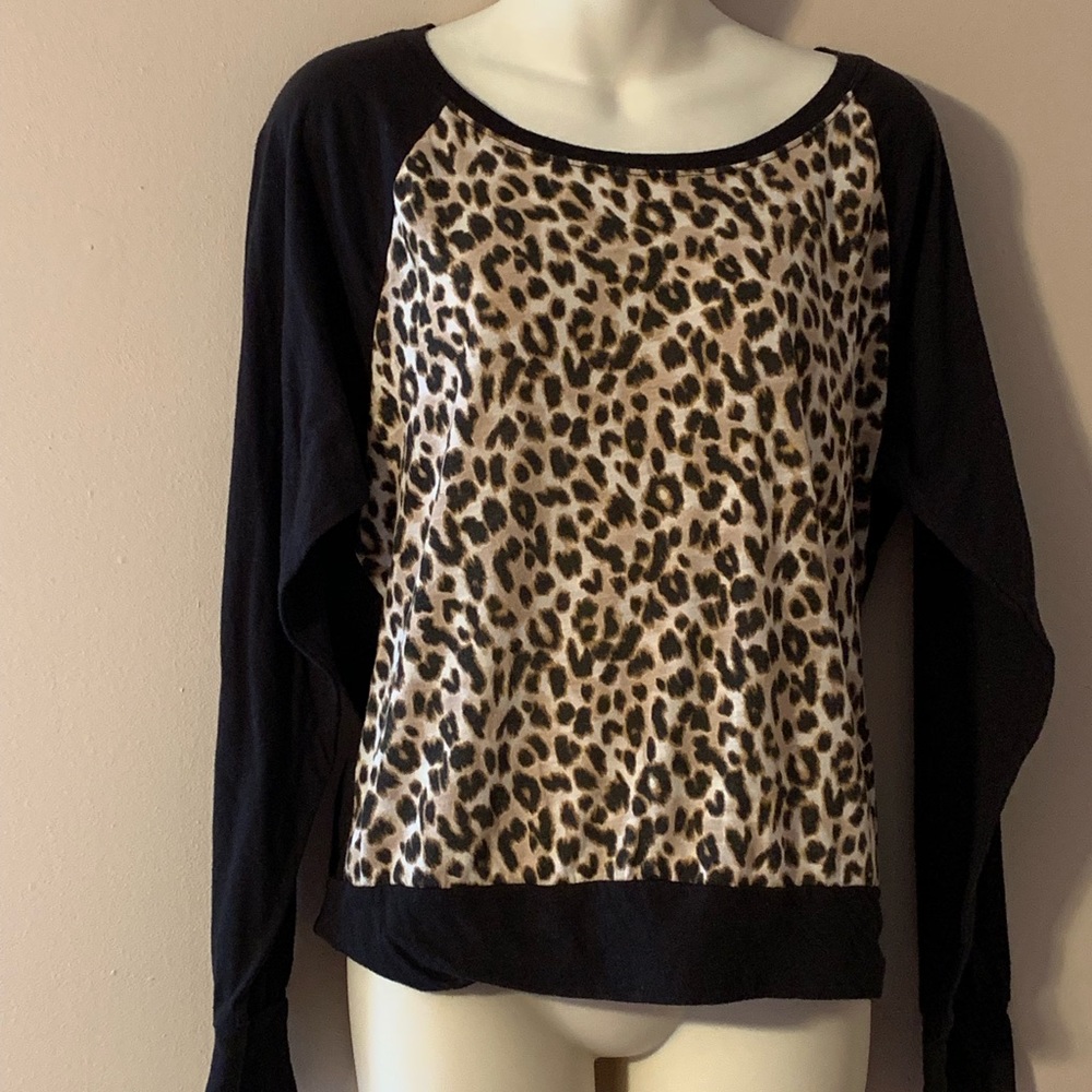 VS Long Sleeve Shirt